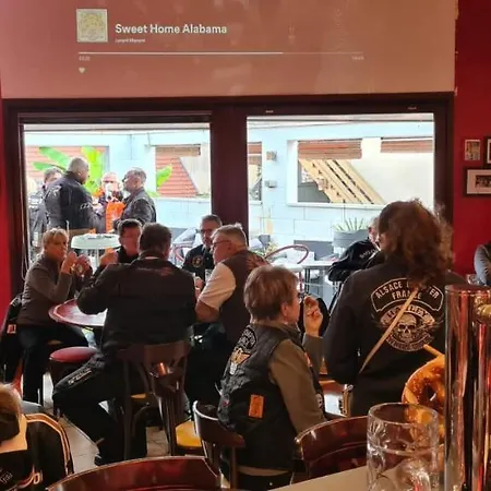 Cour Du Tonnelier Bouxwiller (Bas-Rhin)