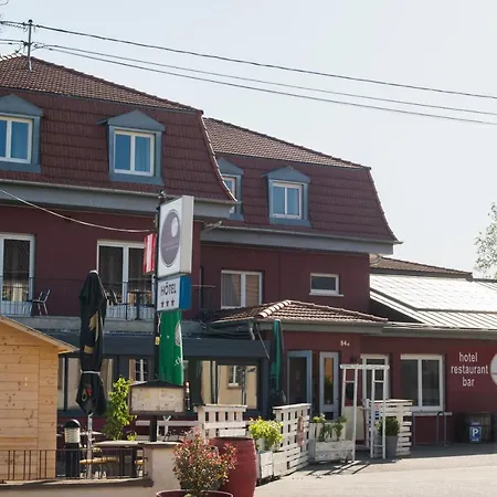 Cour Du Tonnelier 3* Bouxwiller (Bas-Rhin)