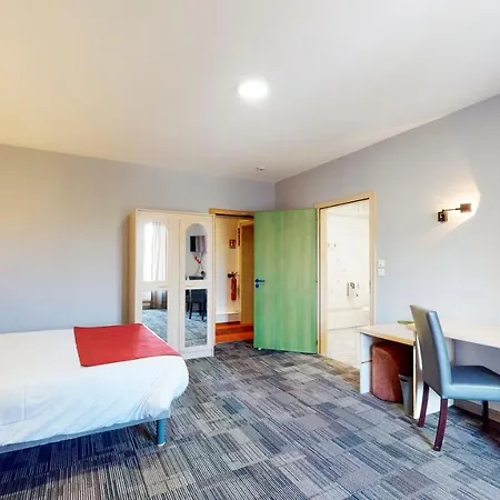 Cour Du Tonnelier Hotel Bouxwiller (Bas-Rhin)