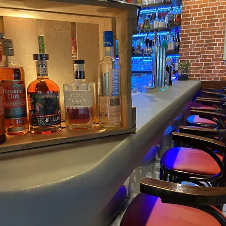 Hotel Cour Du Tonnelier 3*