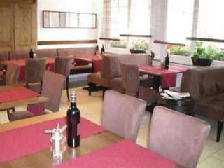 Cour Du Tonnelier 3*