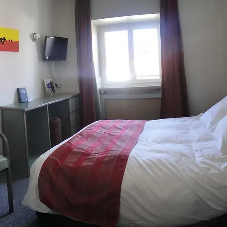 Cour Du Tonnelier 3*